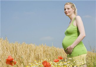 怀孕早期怎么判断男孩女孩,怀孕早期有哪些症状表明怀的是女孩.jpg