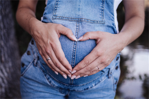 生女孩跟排卵日有关系吗？如何确定排卵日？.jpg