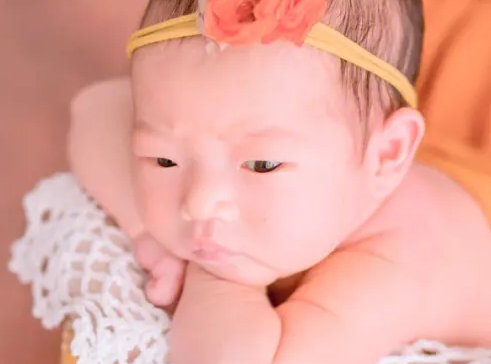 孕妇腋下变黑说明怀的是男宝吗.jpg