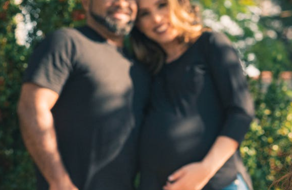 3岁以下婴幼儿3600元补贴政策与生育津贴冲突吗.png