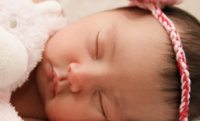 怀孕后靠摸脉来分辨男孩女孩是否科学呢.png